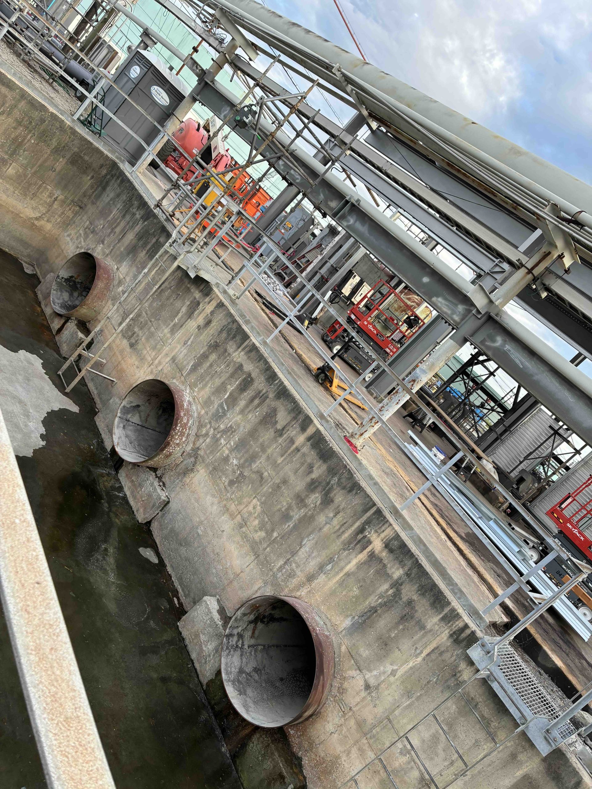 United Pipeline - United Pipeline - Cajun Dam Installation United Pipeline - United Pipeline - Cajun Dam Installation